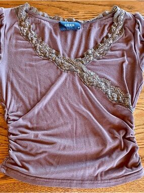 Cider Mauve Short Sleeve Lace-Trim Scoop Neck Top